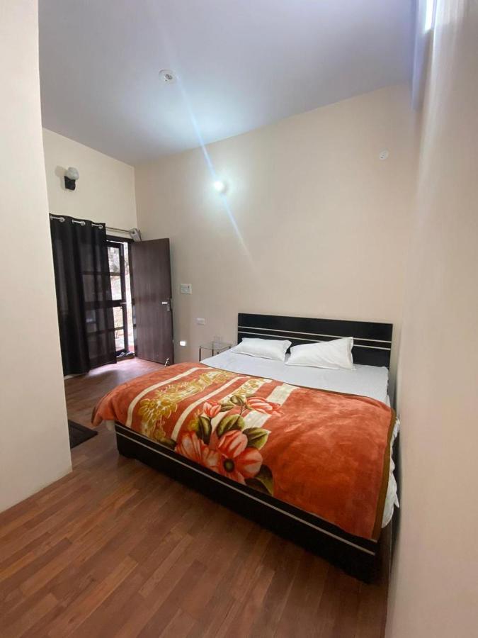 Chirag Homestay Kainchi Nainital Dış mekan fotoğraf