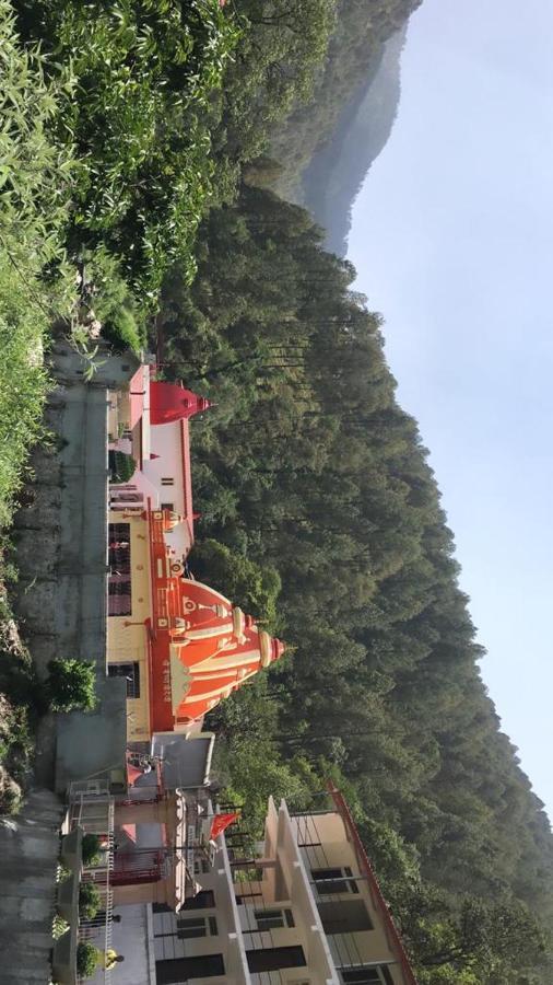 Chirag Homestay Kainchi Nainital Dış mekan fotoğraf