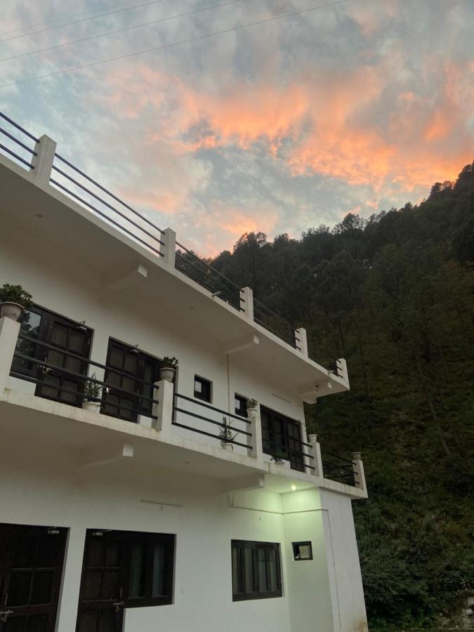 Chirag Homestay Kainchi Nainital Dış mekan fotoğraf